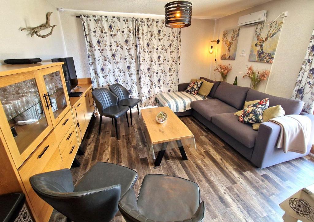 Résidence Le Cheval Blanc - 4 pièces 7/9 personnes de 55 m² MAE-9461 - 1