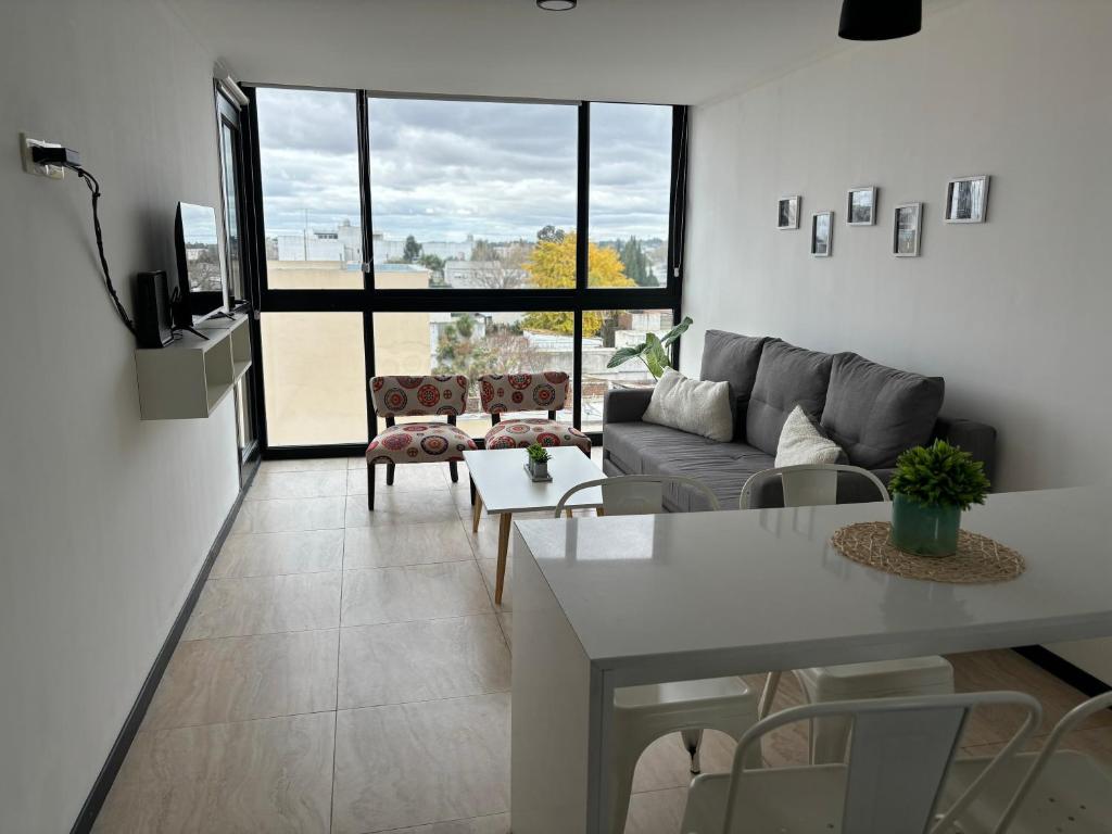 Greenwich Tandil - 2