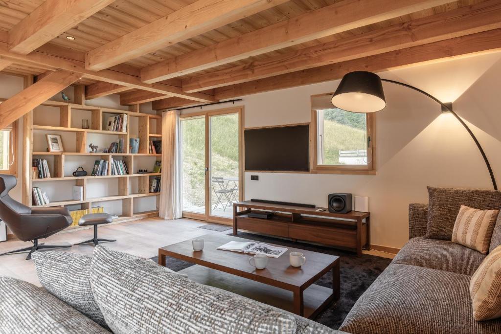 Chalet Le Chant des Etoiles - Famille, ski in out - 2