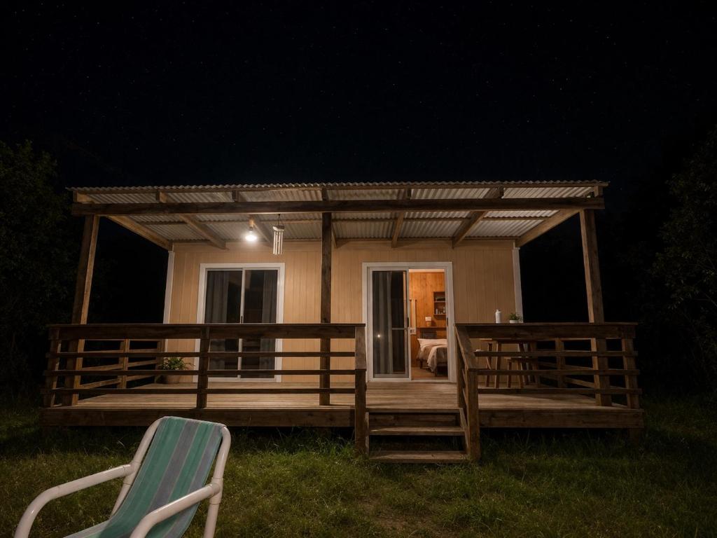 Hermosa casa a metros del mar en Punta rubia - 1