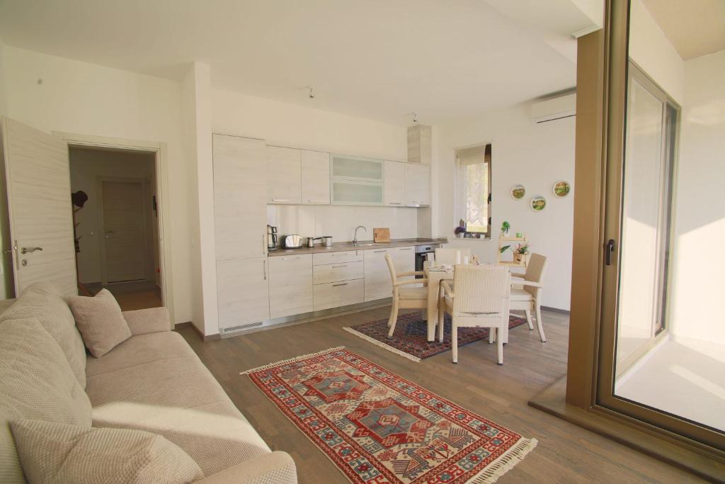 Sun Salutation in Tivat 2 Bedroom with a Great Sea View - 3