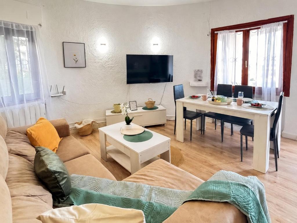 Villa Margarita Dénia con vistas al mar, piscina privada y jacuzzi - 2