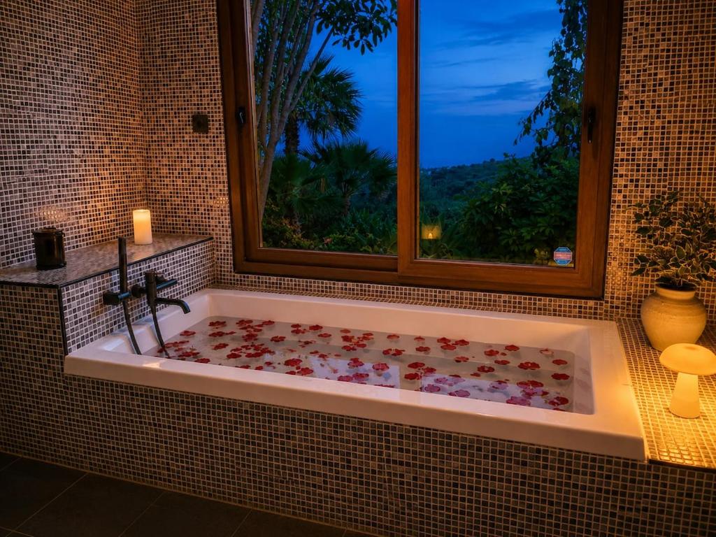 Villa Harmonie Luxury Retreat with Pool - 5