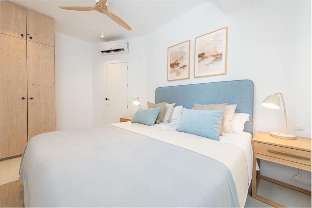 Central Atico 2BR - 4