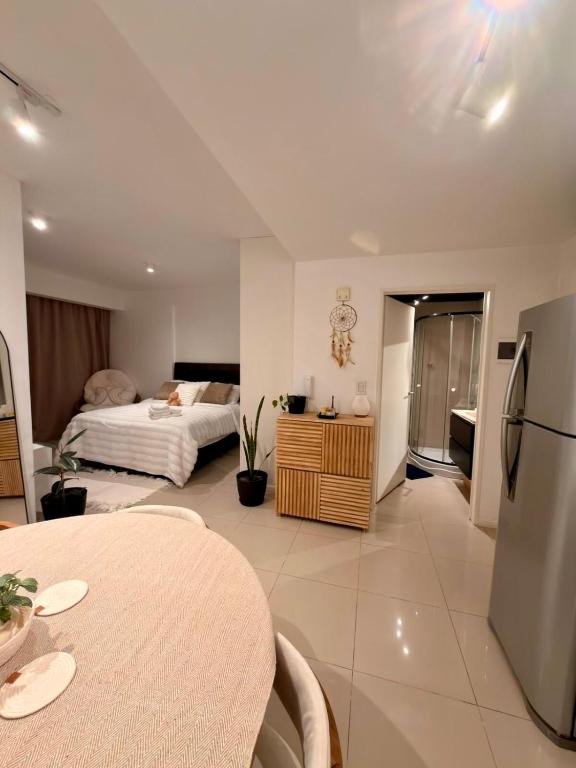 Spacious Modern apartment with a relaxed vibe - 2