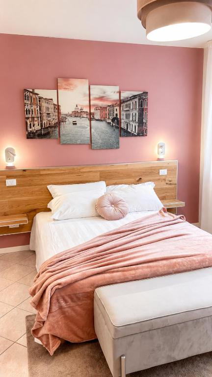 Enzo's Venice Home - Art, Relax & Parking - 1