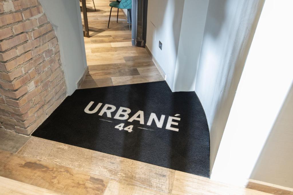 Urbanè 44 - 4