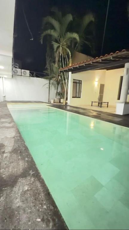 la casa del rio - 1