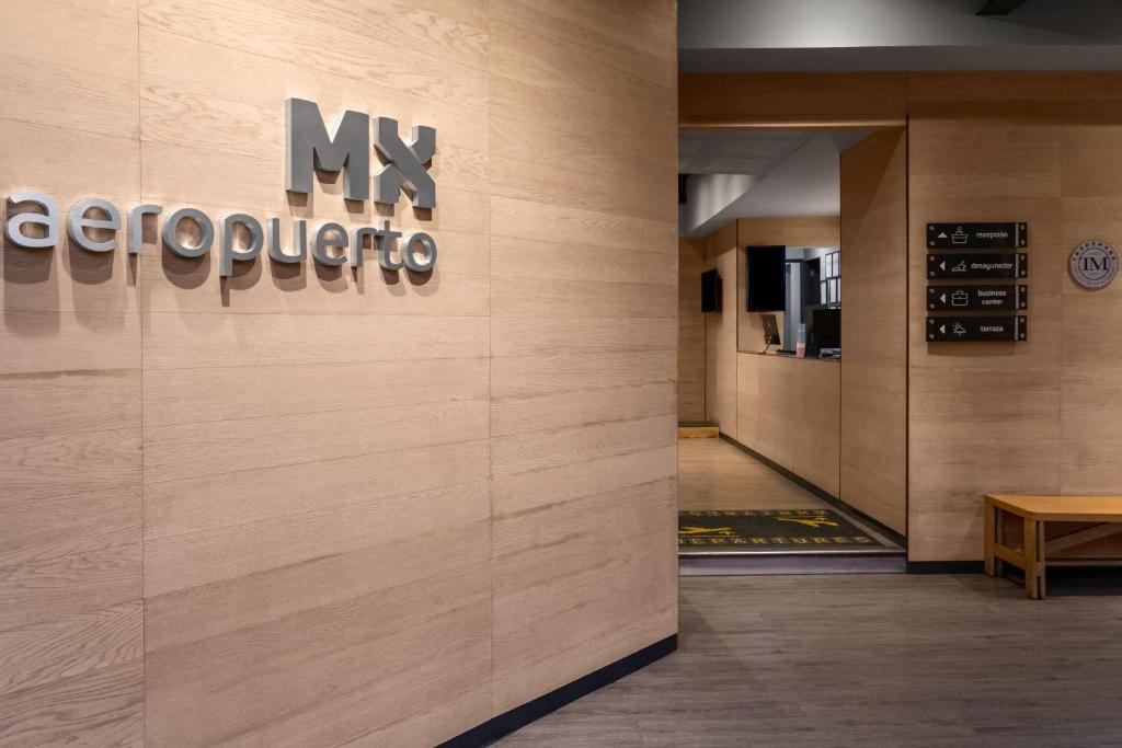 Hotel MX aeropuerto CDMX, Trademark Collection by Wyndham - 5