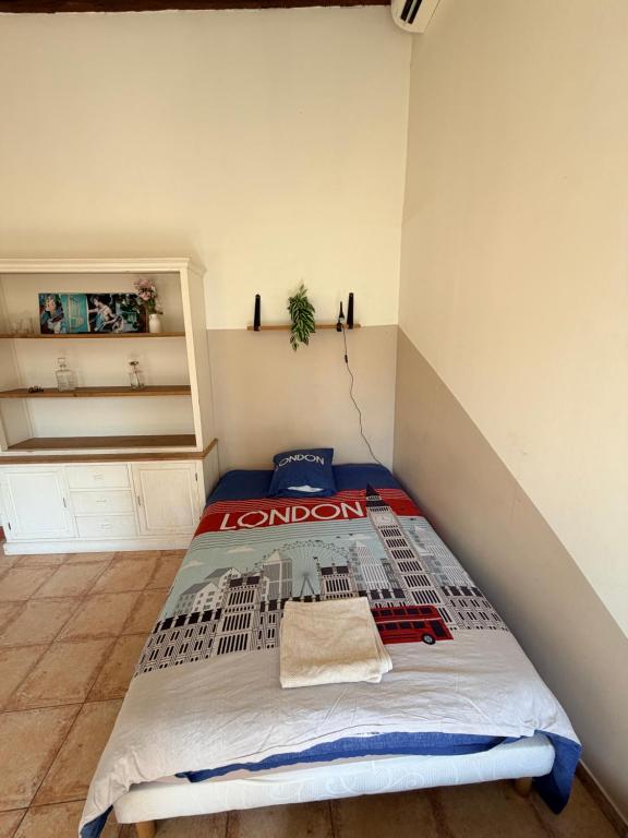 Chez Becca Clim, Cours Julien - 5