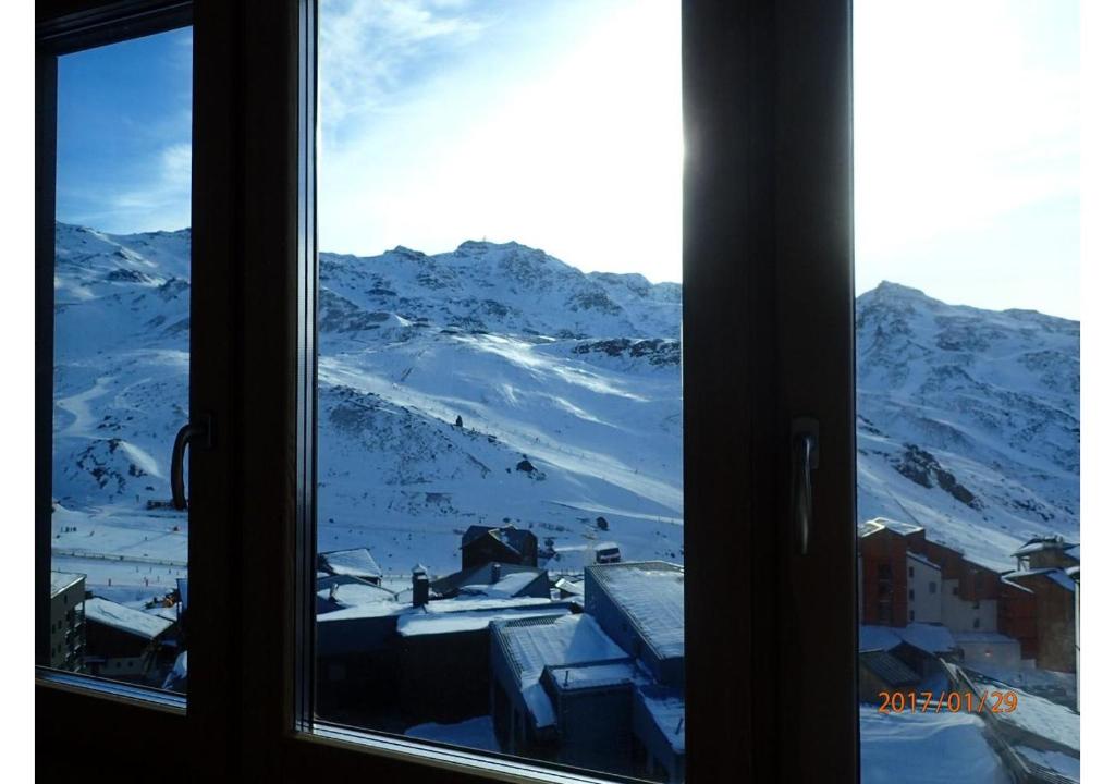Ski-Lover's Apt Ski-in out Panoramic View - 3