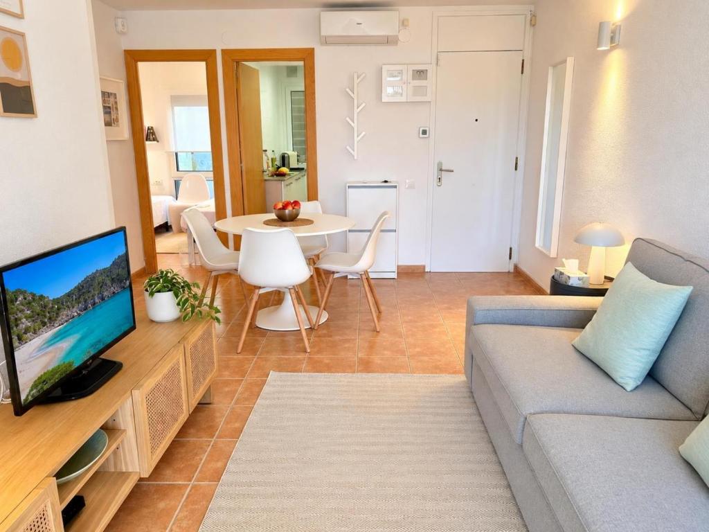 Apartament reformat, Wi Fi, parking, piscina, AC - 5