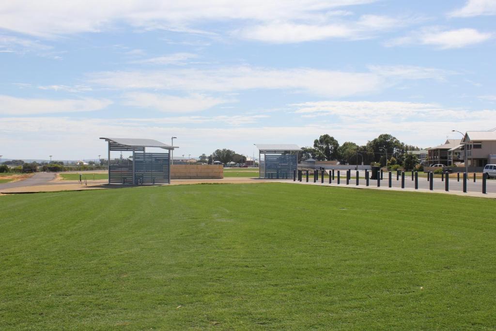 Jurien Beachfront Holiday Units photo