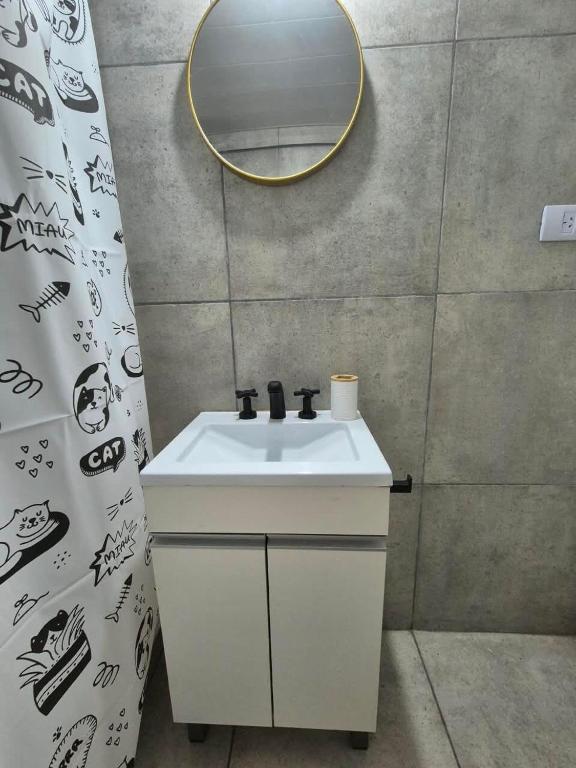 Excelente locación por San Juan 1400, centro Rosario - 2