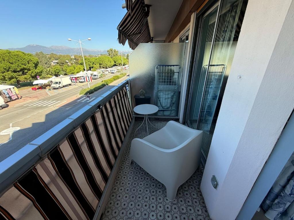 Cagnes Plage - Appartement 52 m2 avec balcon vue mer - 4