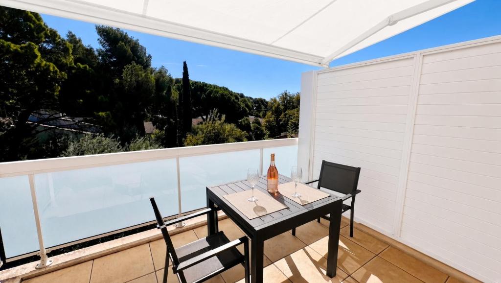 Les Meridiennes, Terrasse, Plages à 5mn et parking privé - 1