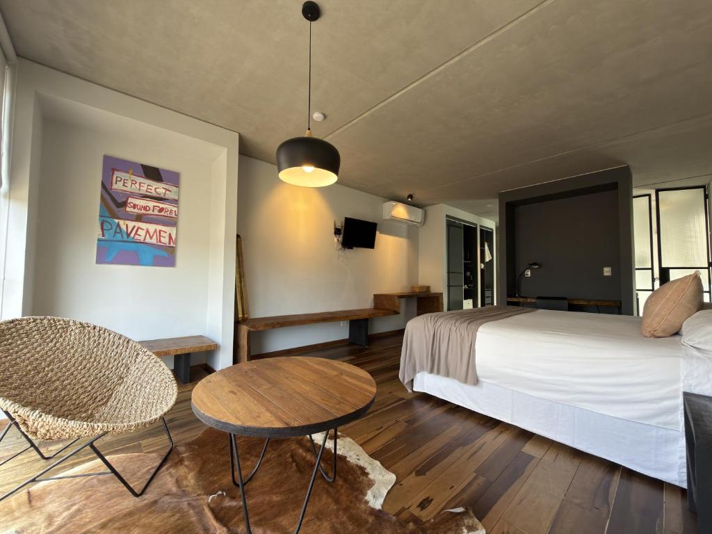Be House - King Room - Free Parking - SPA Access - 2