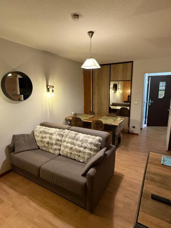 Le Refuge de la Combe d'Or, Fully south facing Swimming pool Spa - 3