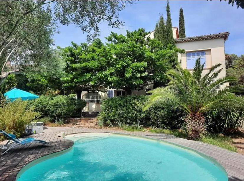 Villa 10 mn on foot from beaches, TGV station and city center with swimming pool - 2