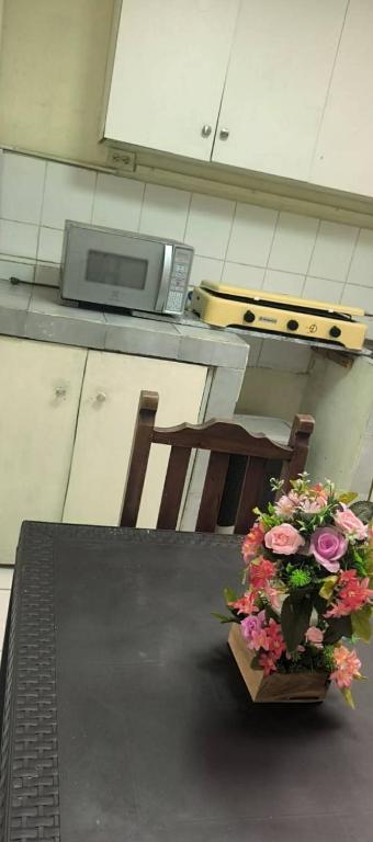 DEPARTAMENTO FAMILIAR PARA 1 a 8 PERSONAS, INDEPENDIENTE , EN AMBATO - 4
