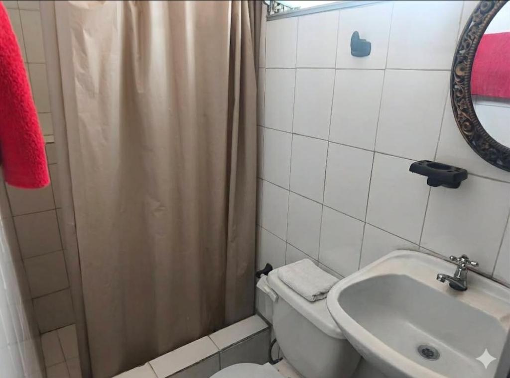 DEPARTAMENTO FAMILIAR PARA 1 a 8 PERSONAS, INDEPENDIENTE , EN AMBATO - 5