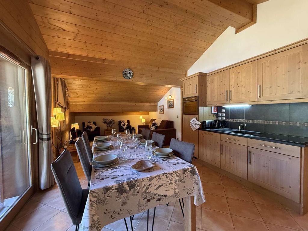 Spacieux appartement 4 pièces avec parking, proche des Saisies - FR-1-594-87 - 2