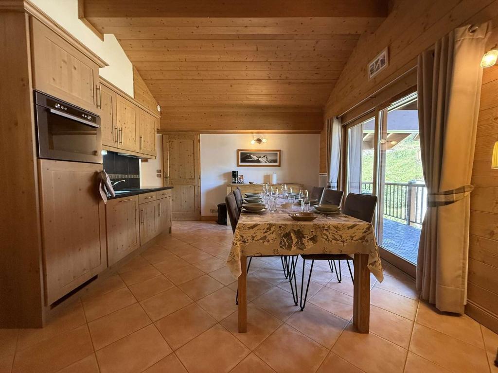 Spacieux appartement 4 pièces avec parking, proche des Saisies - FR-1-594-87 - 3