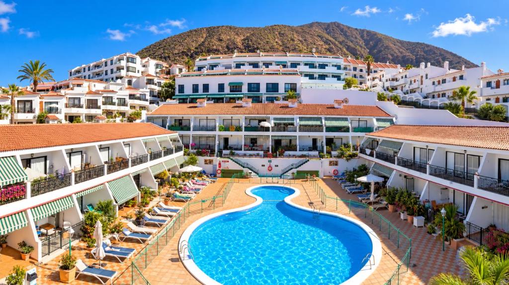 Heated Pool Los Cristianos Aircon WiFi - 1