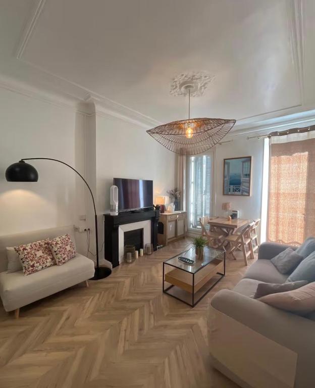 Bel appartement T2 - Republique - 1