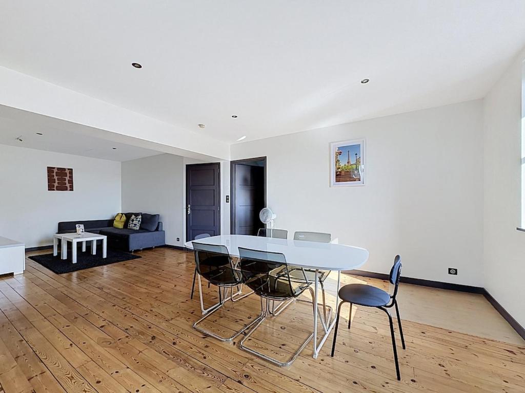 Superbe appartement 2 chambres 83 JEAN JAURES - 2