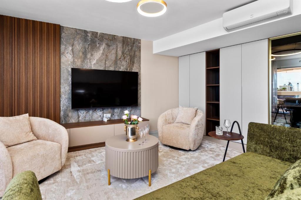 Luxury 2BR Sea View Aprt near Monaco and Mala Beach - 3