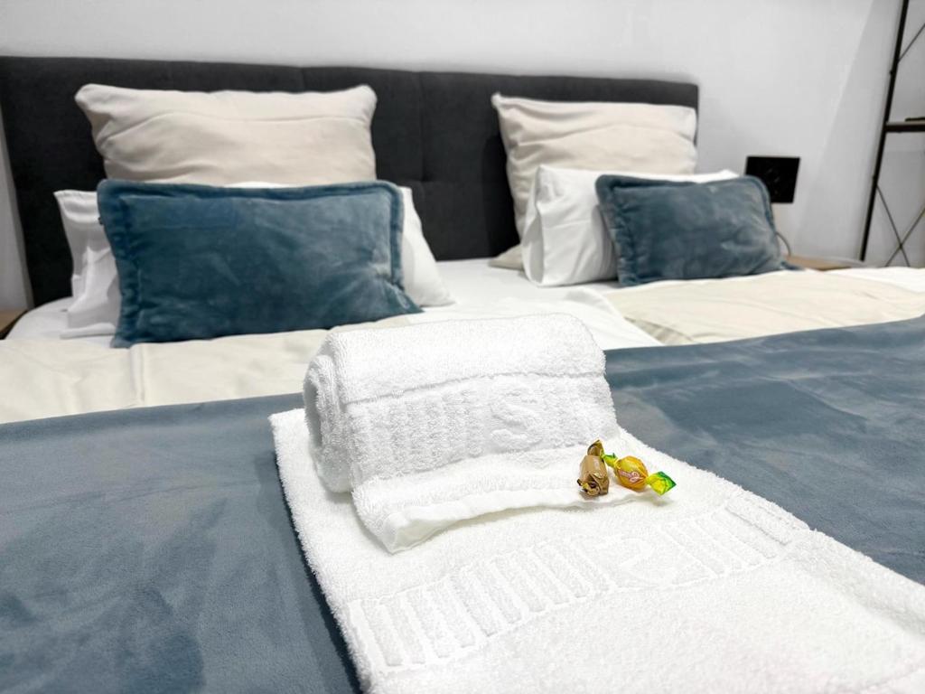 New Renovated 4BR, TopLage, Blakon, UBahn - 1