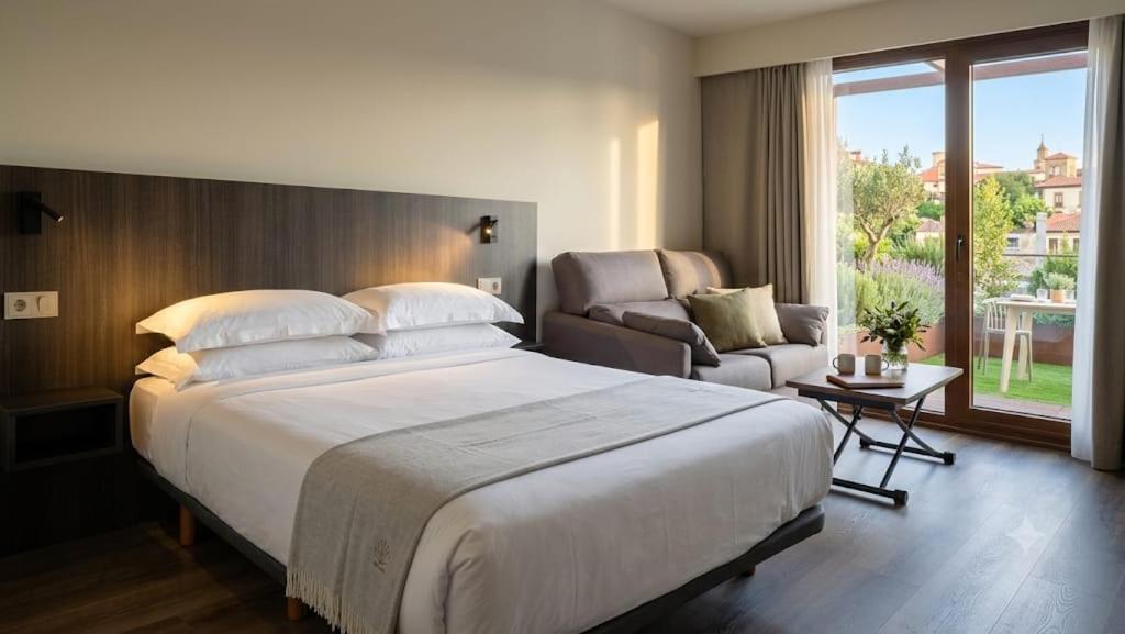 Apartahotel Prada Somió - 2
