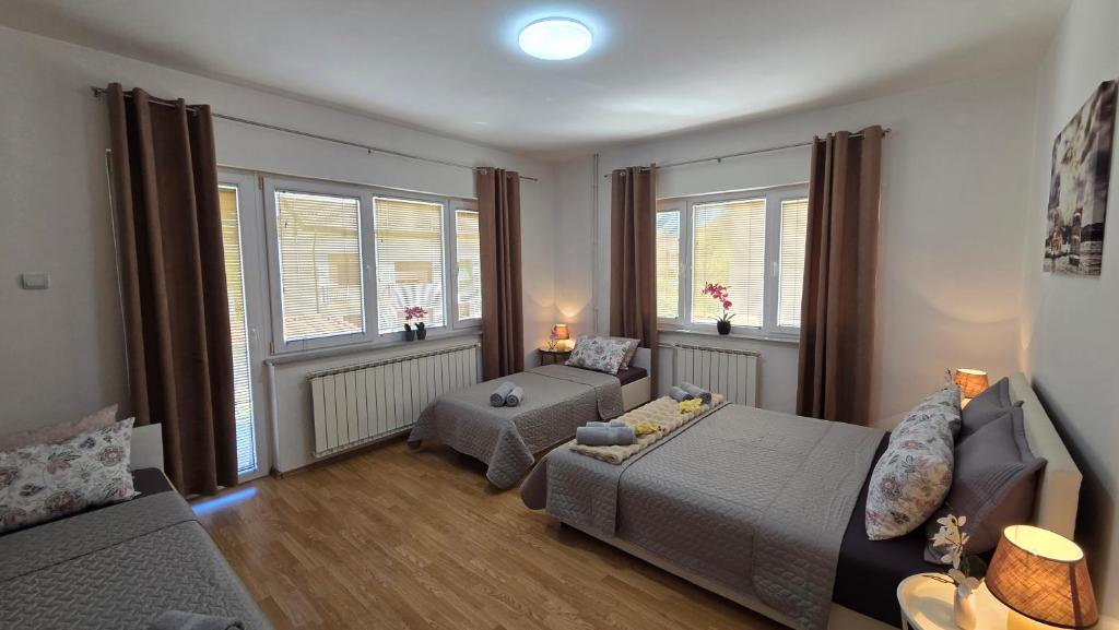 Apartmani Japod - 3