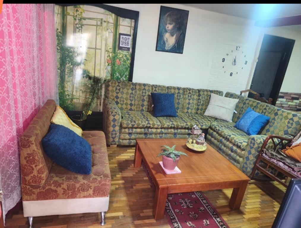 Agradable minidepartamento ambato, cerca de todo - 3