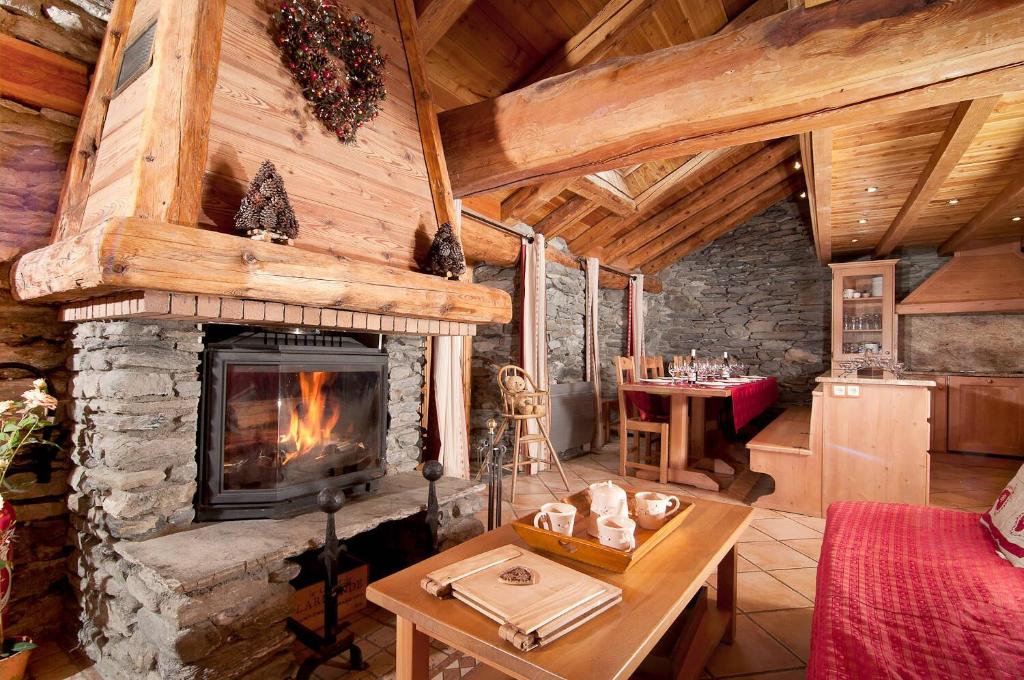 Chalet Les Champs Du Pont - REFUGE 7 Pièces 15 pers. Appartement en chalet - 180m² MAE-6668 - 1