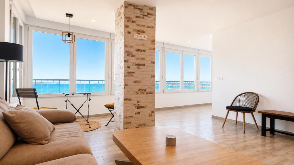 Torrevieja beachfront stay - 1