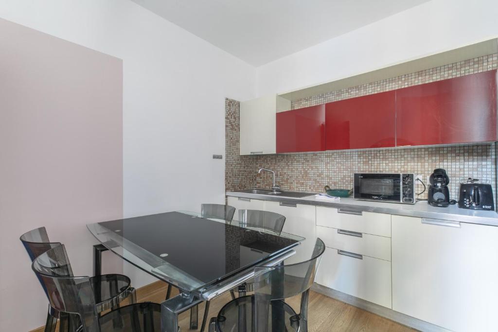 Lively Home - 3 bedrooms apt 2 steps from Campo san Lio - 4