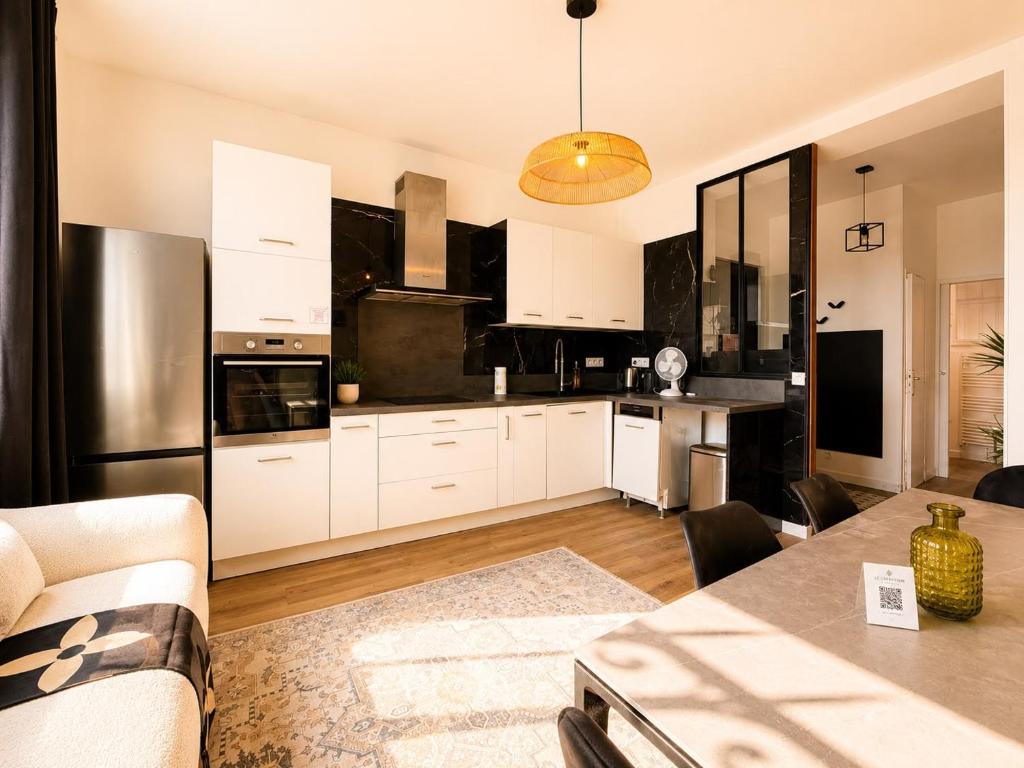 UrbanFlat 169 - Confort et charme au centre de Paris - 3