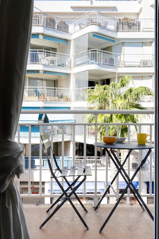 LE PALM BEACH aperçu mer avec balcon et proche des plages - 3