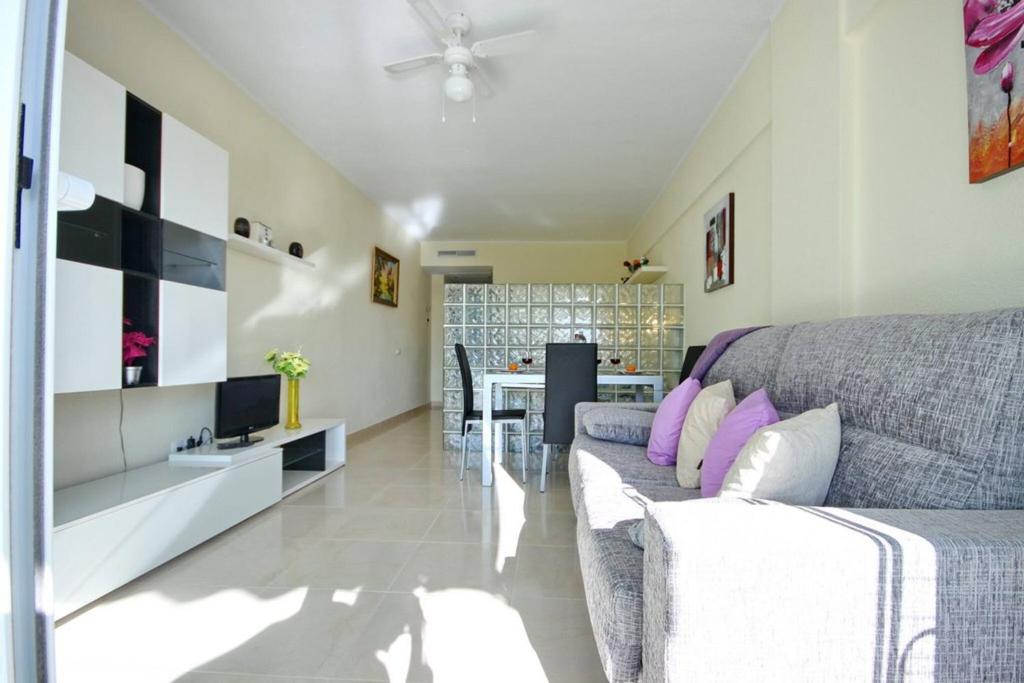 Studio in beachfront complex in El Duque area, Costa Adeje - 1
