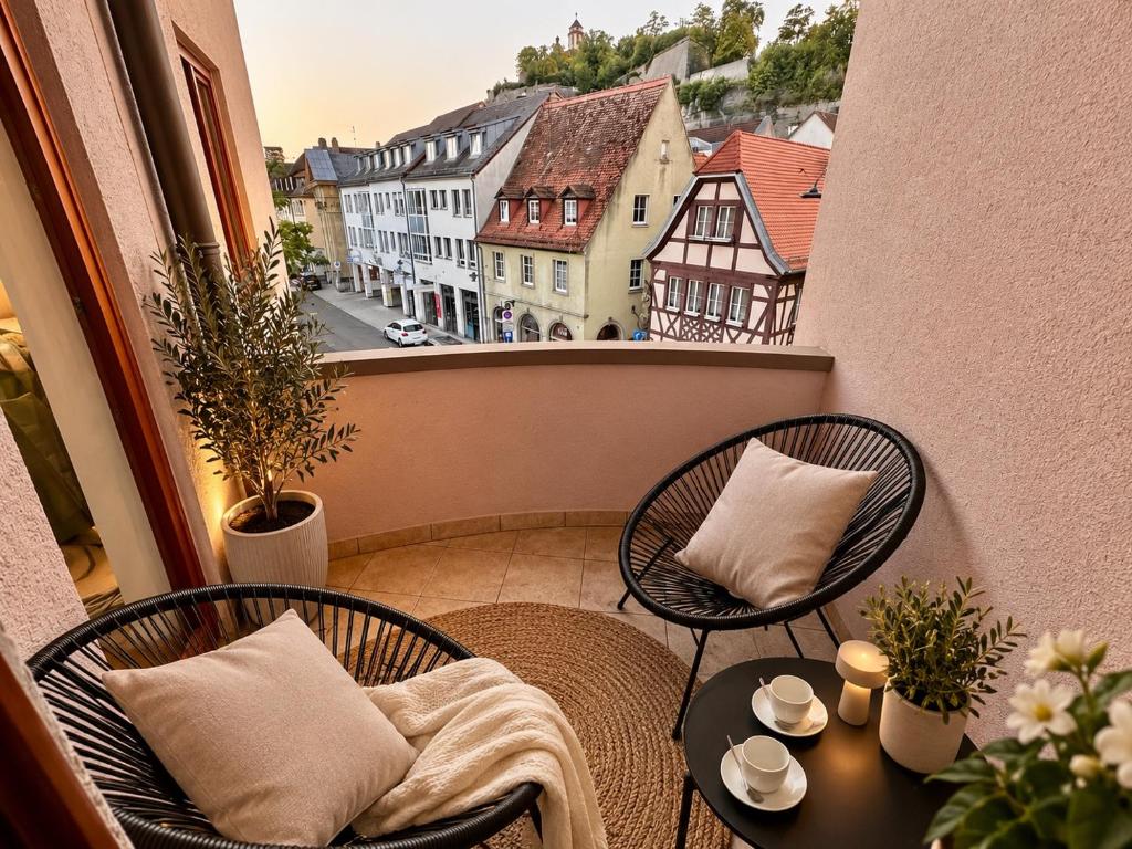 BRÜCKENGLÜCK Alte Mainbrücke - GRATIS KAFFEE - NETFLIX - BALKON - 4
