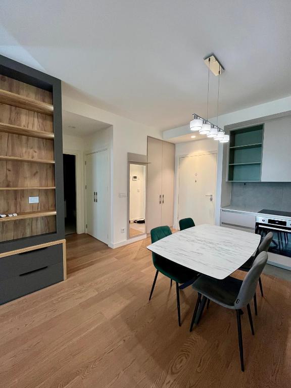 BW Crown Garden Residences - 4