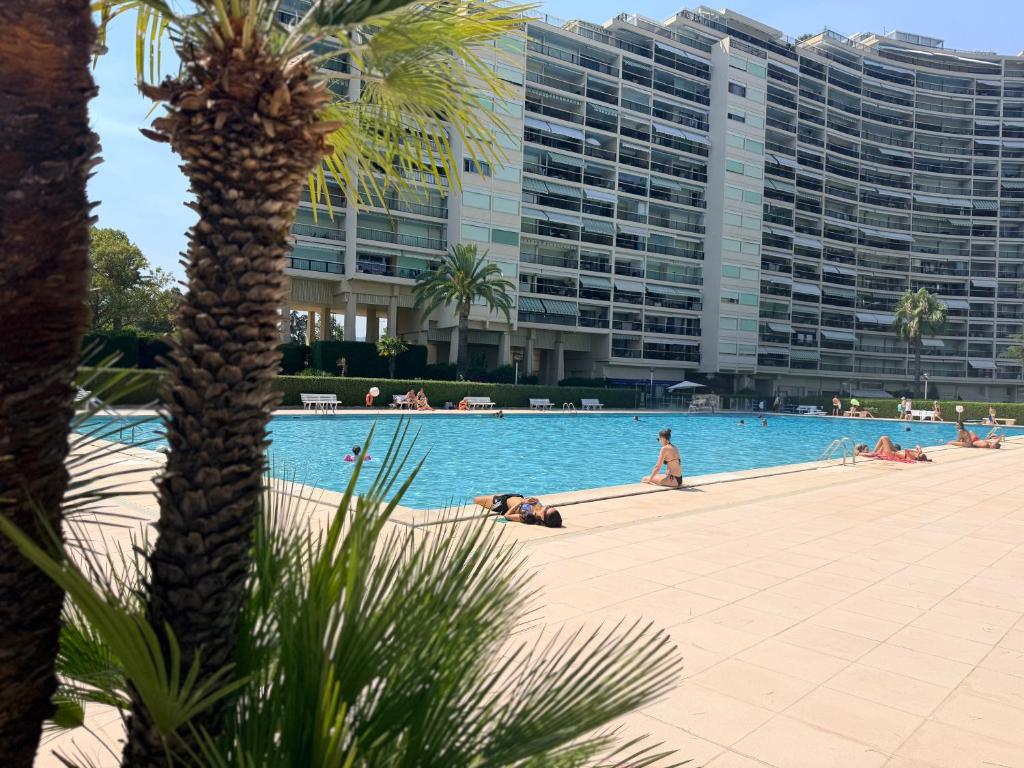 Studio cosy vue Marina Piscine 4 voyageurs - 1