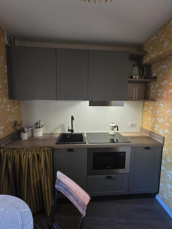 Cozy Diaz - 3
