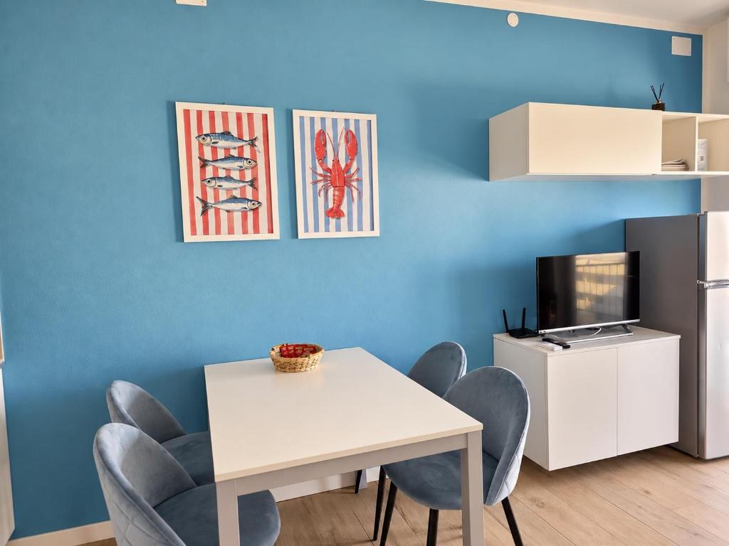 Beach Front Apartment Sabbiadoro - 3