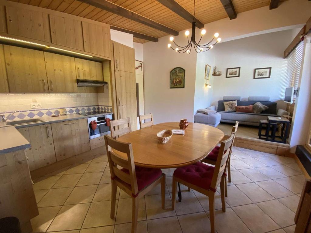 Appartement au cœur du village - 6 pers. - FR-1-886-102 - 1