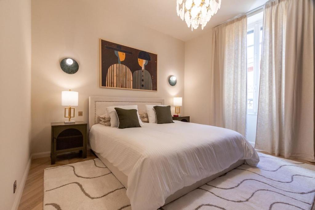 Monaco Border 3BR Luxury Apartment - 2