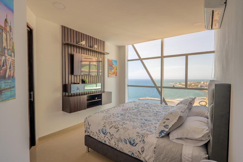 Remodeled and luxurious oceanfront apartment - 3