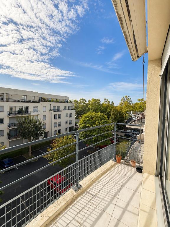 Appartement avec chambre, parking gratuit, mémorial - 2